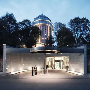 Moevenpick 4* Hamburk
